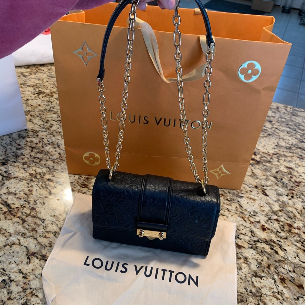 Purse - Picture 3 of 5